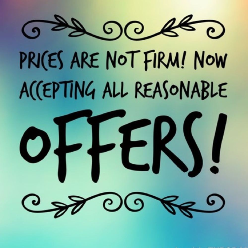 EVERYTHING MUST GO! Make me an offer 😘